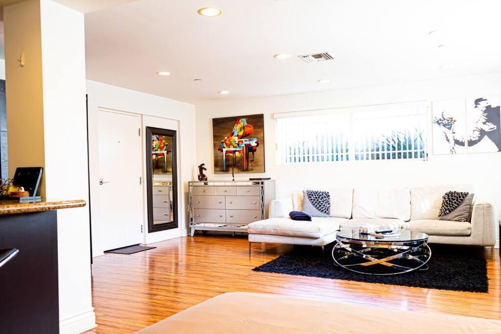 Luxury Beverly Hills Apartment Los Angeles Bagian luar foto